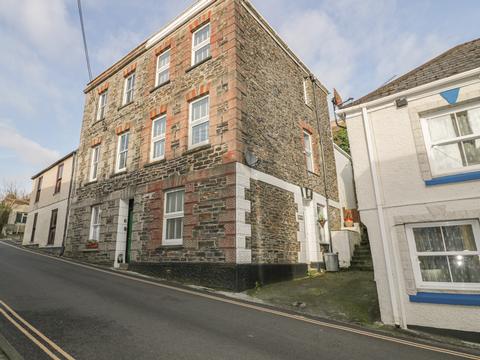 Holiday Cottage in Mevagissey, England Holiday Cottage in Bedfordshire, England