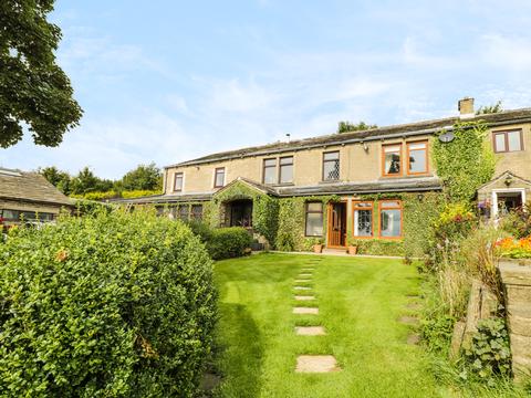Holiday Cottage in Luddenden, England Holiday Cottage in West Yorkshire, England