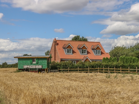 Holiday Cottage in Pocklington, England Holiday Cottage in East Yorkshire, England