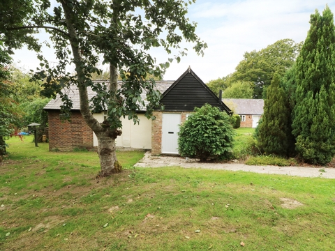 Holiday Cottage in Robertsbridge, England Holiday Cottage in East Sussex, England