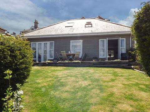 Holiday Cottage in Cowes, England Holiday Cottage in Isle of Wight, England