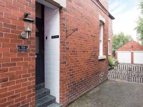 Holiday Cottage in Lytham st annes, England Holiday Cottage in Lancashire, England