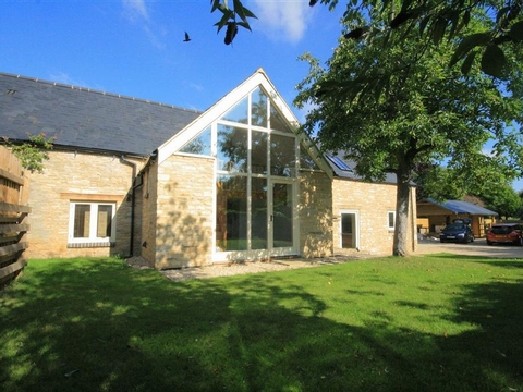 Holiday Cottage in Burford, England Holiday Cottage in Oxfordshire, England