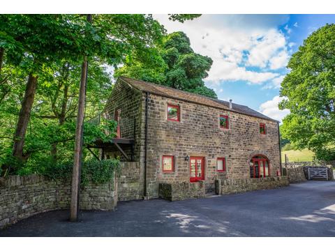 Holiday Cottage in Stocksbridge, England Holiday Cottage in South Yorkshire, England