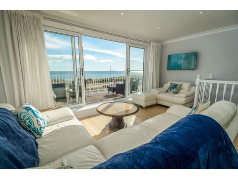 Holiday Cottage in Pwllheli, Wales Holiday Cottage in Gwynedd, Wales